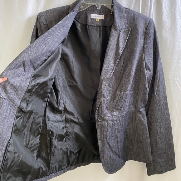 Calvin Klein Women's Gray Blazer Size: 6 - Picture 9 of 10